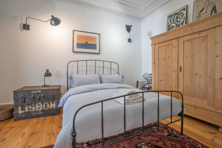 Bedroom 5, An Ecletic Apartment in Lisbon, Lisbon