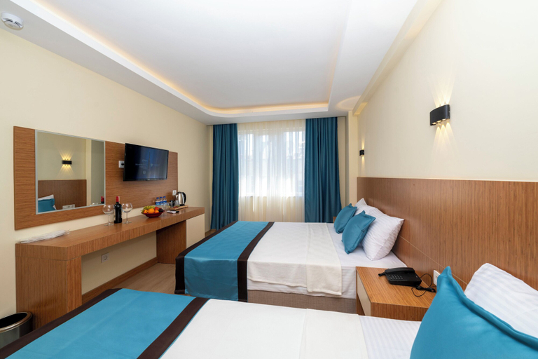 Bedroom 3, Diamond luxury Hotel, Antalya