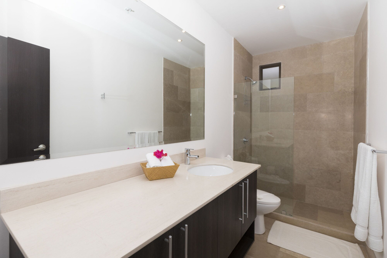 Bathroom 4, Reserva Conchal Resort - Roble Sabana Complex, Santa Cruz