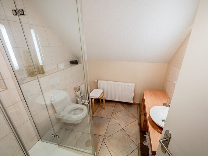 Bathroom 5, Hotel Meyer, Rhein-Erft-Kreis