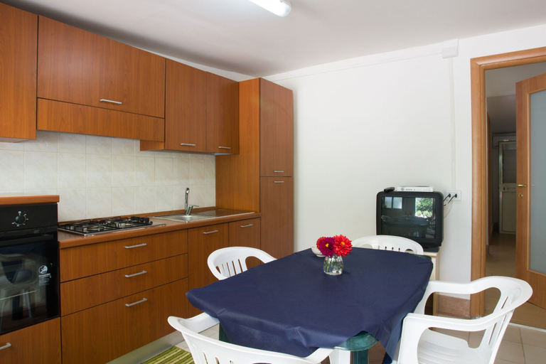 Others 5, Intercamping Apollo, Salerno