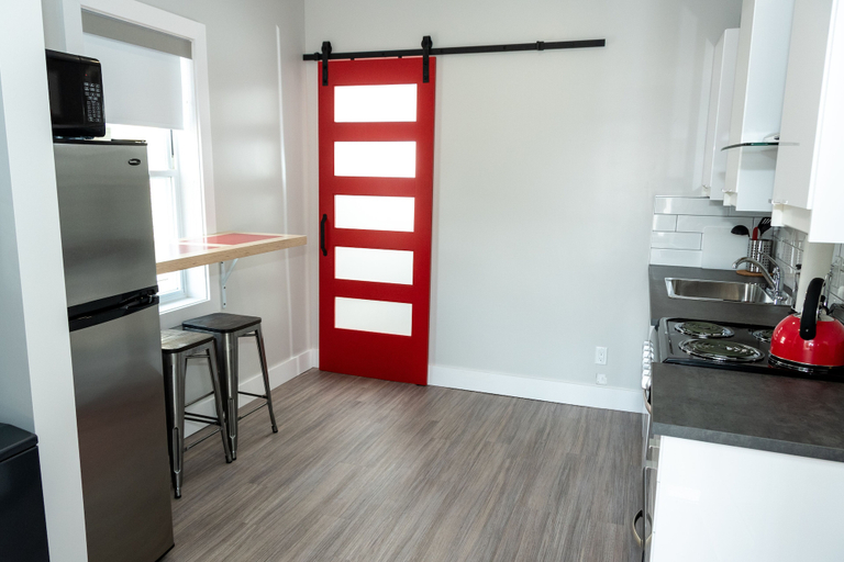 Others 4, Morel Executive Suites, Madawaska