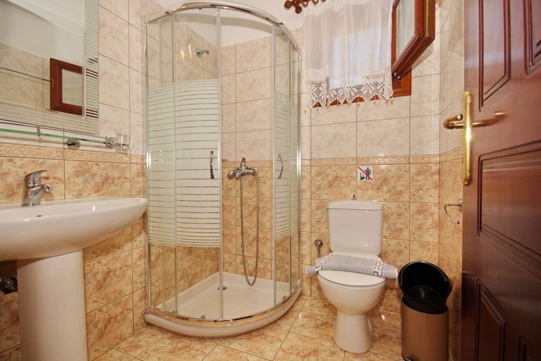 Bathroom 5, Agnantema Villas, Thessaly
