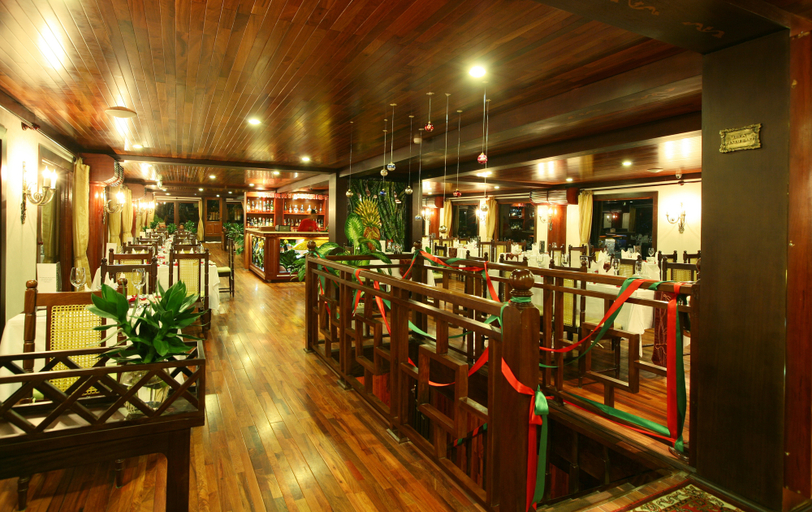 Food & Drinks 4, Indochina Sails Ha Long Bay, Hạ Long