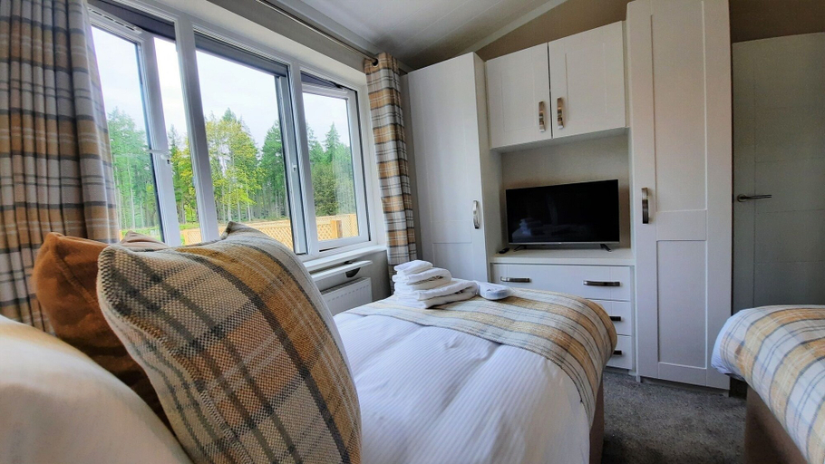 Bedroom 3, Hollicarrs - Lilypad Lodge, North Yorkshire