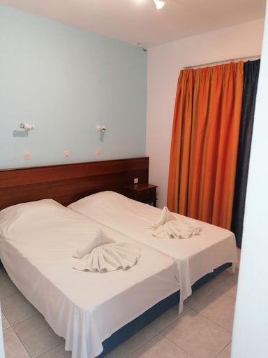 Bedroom 4, Iris Studios, South Aegean