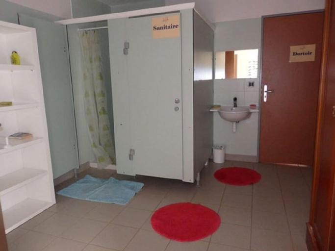 Bathroom, Camping Les Eysserennes, Hautes-Alpes