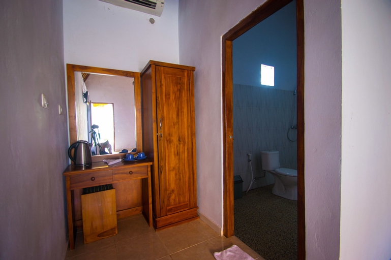 Bathroom 21