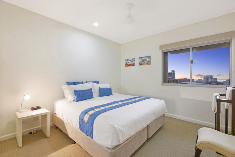 Bedroom 2, Beachlife Holiday Apartments, Darwin