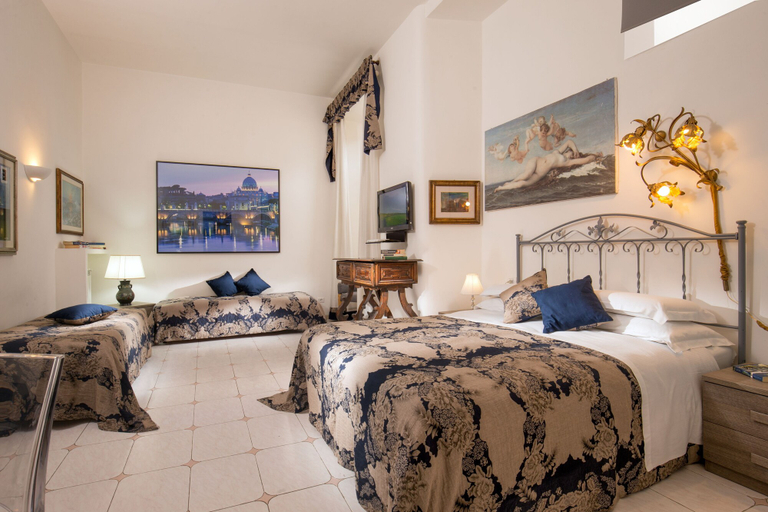 Bedroom 4, Roma Central Guest House, Roma
