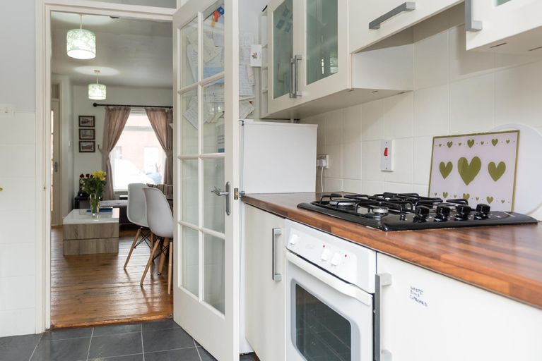 Others 2, In City Centre / Parking / Private Entrance, Belfast