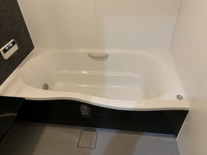 Bathroom 3, Nara Guesthouse Kaede Annex, Nara