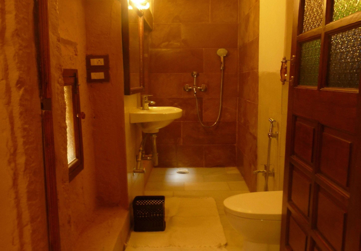 Bathroom 4, Moustache Hamari Haveli, Jaisalmer