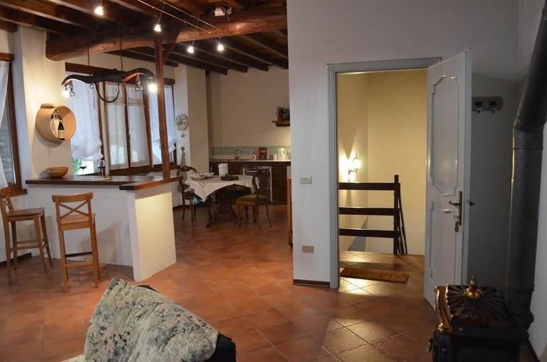 Others 5, Agriturismo Cipolli e Podò Corte Carlini, Mantua