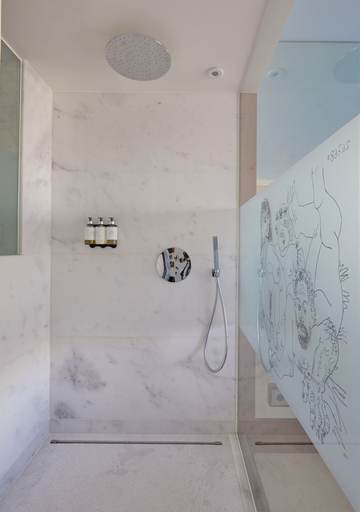 Bathroom 5, Gecko Hotel & Beach Club, Baleares