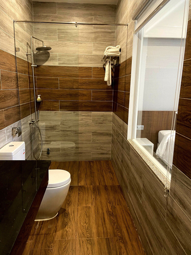 Bathroom 3, MINH CHIEN SUITE, Đà Lạt