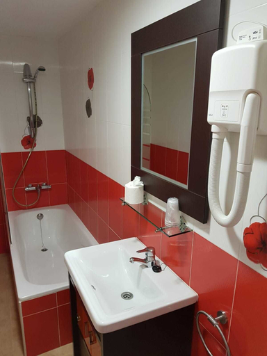 Bathroom 4, Hotel Mas Subirats, Tarragona