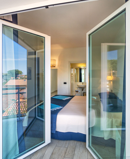 Bedroom 4, Hotel Central Park, Lucca