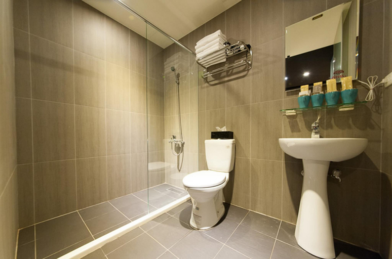 Bathroom 2, Belize BnB, Yilan