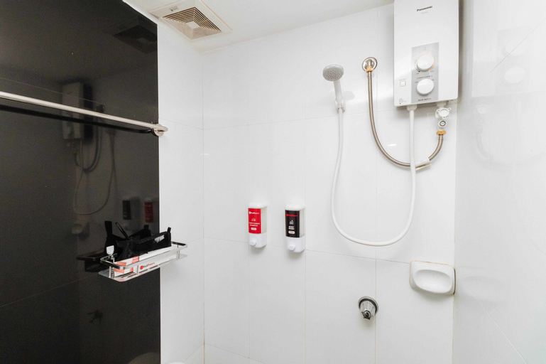 Bathroom 8