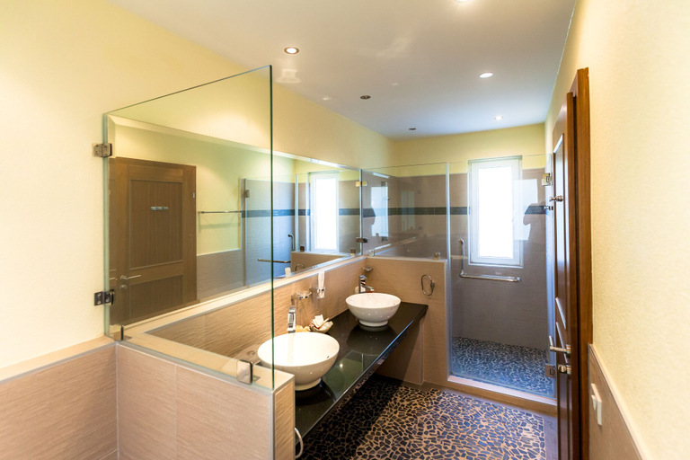 Bathroom 4, Little Sunshine Boutique Beach Resort & Spa, Koh Chang