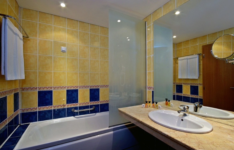 Bathroom 5, Sol Nessebar Mare, Nesebar