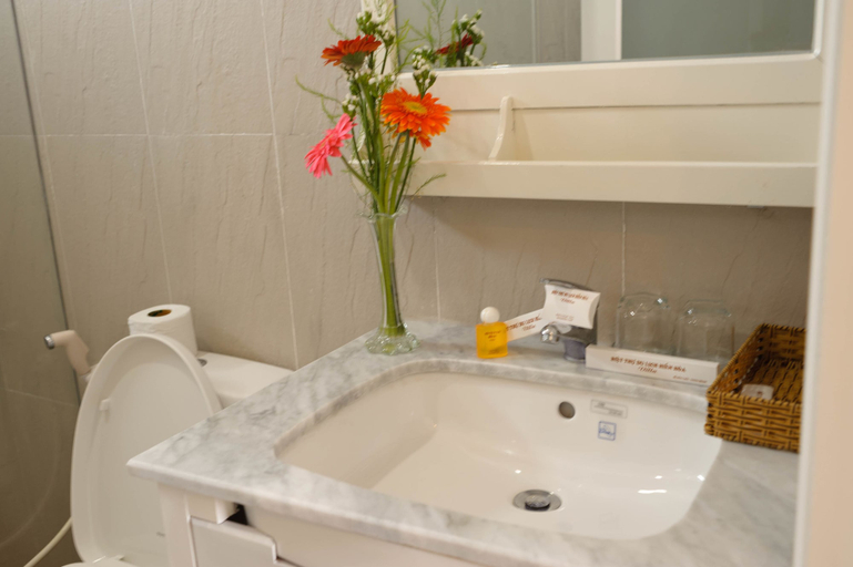 Bathroom 4, Hien Hoa Villa Hoi An, Da Nang