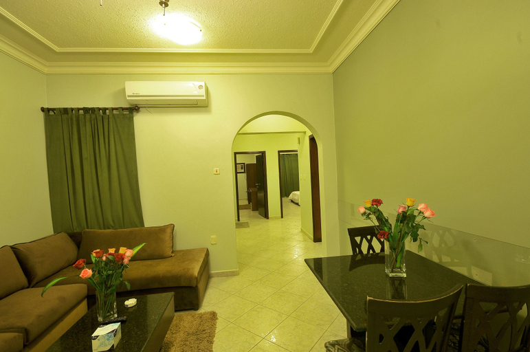 Others 4, Peninsula Suites, Dammam