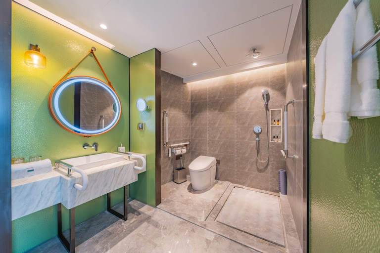 Bedroom 5, Holiday Inn ZHUHAI CITY CENTER, Zhuhai