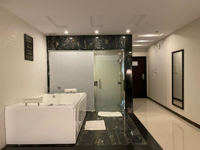Bathroom 5, Remaz Hotel & Suite, Al Jubail