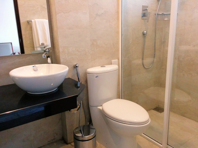 Bathroom 4, Rajarata Hotel, N. Palatha East