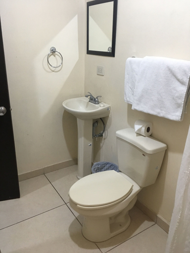 Bathroom, Hgen Room & Suites, Ahome