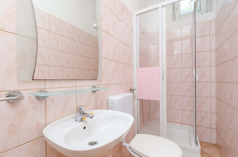 Bathroom 3, Apartments Limuni, Mljet