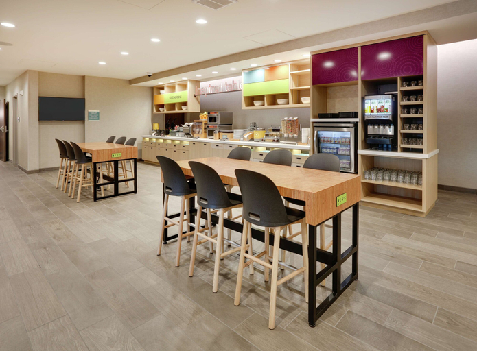 Food & Drinks 5, Home2 Suites by Hilton Yakima Airport, Yakima