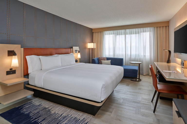 Bedroom 3, Lexington Griffin Gate Marriott Golf Resort & Spa, Fayette