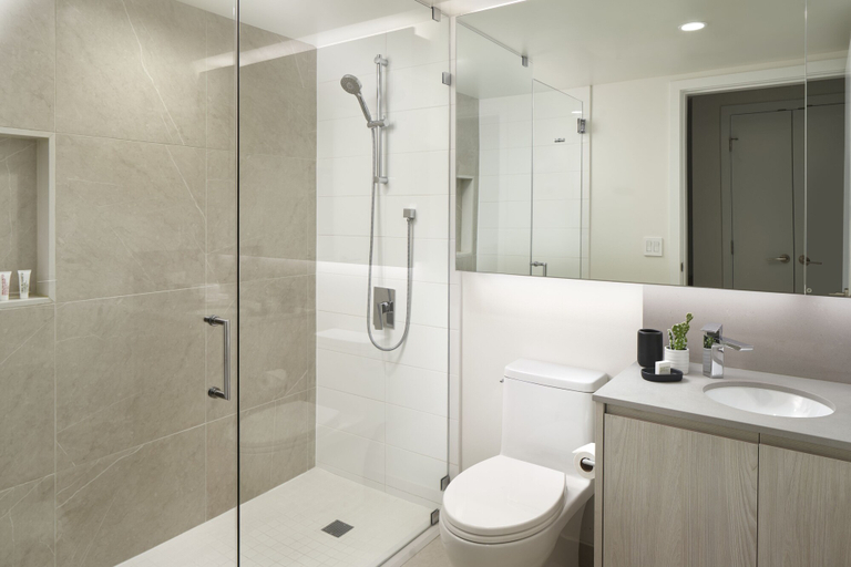 Bathroom 4, Level Seattle Downtown - South Lake Union, Seattle