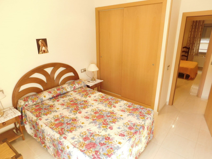 Bedroom 3, Apartamento Els Olivars - A201, Girona
