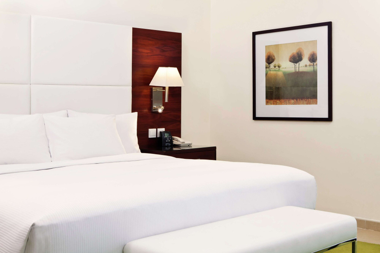 Bedroom 4, Hilton Dubai The Walk, Dubai