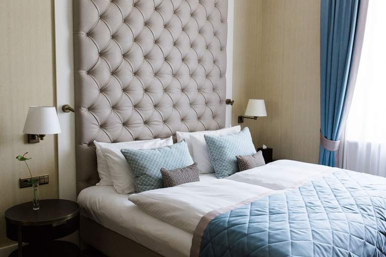 Bedroom 2, Steigenberger Icon Grandhotel & Spa Petersberg, Rhein-Sieg-Kreis