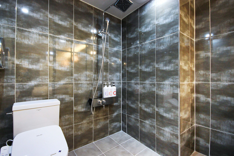 Bathroom 4, Kanu Hotel, Jeonju