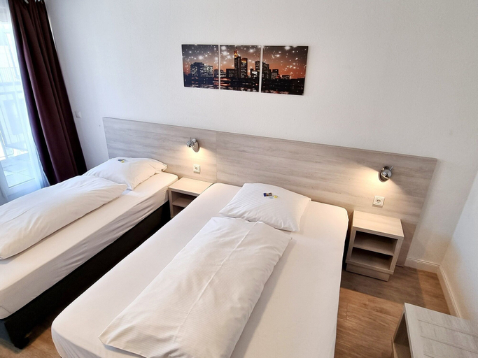 Bedroom 5, Adler Hotel Frankfurt, Frankfurt am Main