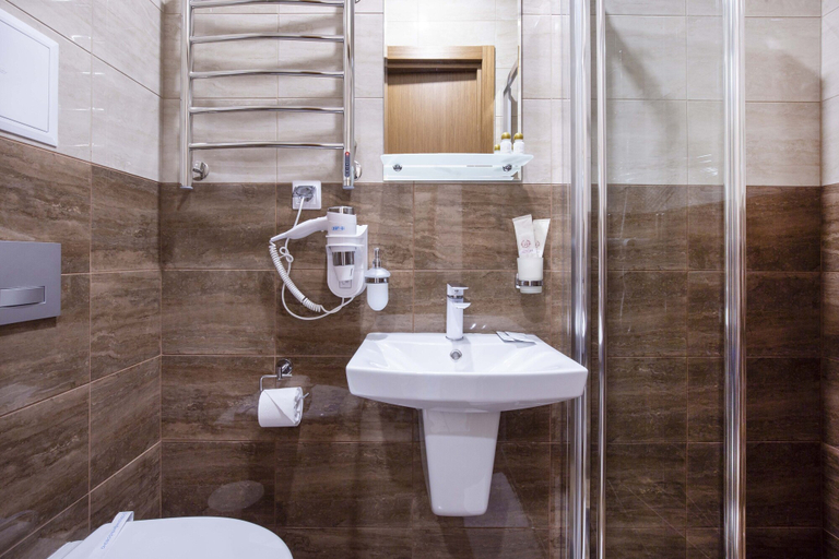 Bathroom 3, Gold inn by ACADEMIA, Sankt-Peterburg gorsovet
