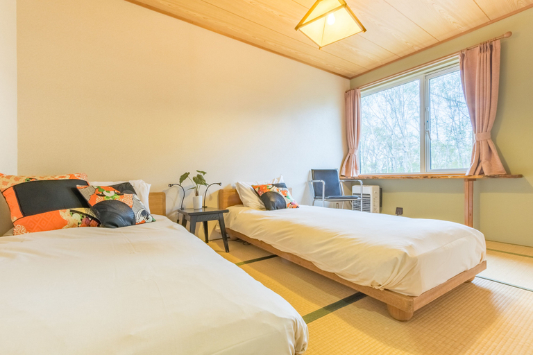 Bedroom 2, Freeride Lodge Niseko, Niseko