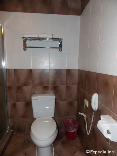 Bathroom 5, MO2 Westown Hotel Bacolod - Mandalagan, Bacolod City