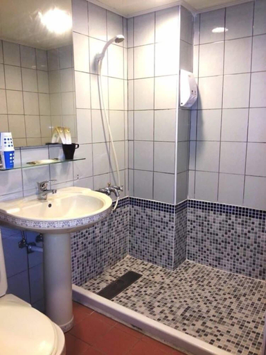 Bathroom, Summer Kenting B&B, Pingtung
