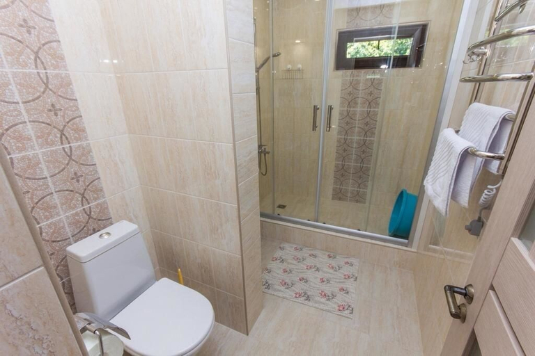 Bathroom 3, Paradis Hotel, Sochi gorsovet