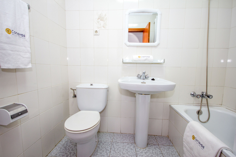 Bathroom, Apartamentos Centro Nerja Marimel 102, Málaga