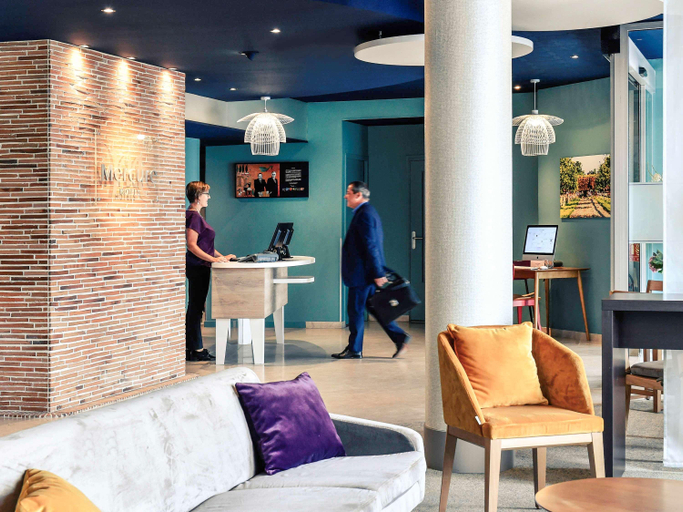 Public Area 4, Hotel Mercure Trouville Sur Mer, Calvados