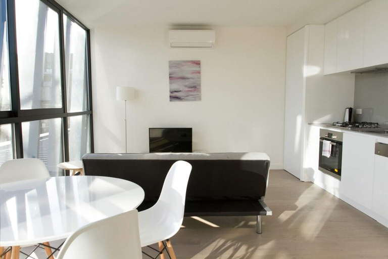 Others 3, Modern Light-filled Luxury 1bedroom Apartment in South Melbourne, Melbourne
