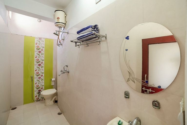 Bathroom 4, Janak Niwas, Udaipur